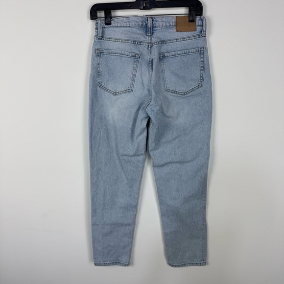 Aeropostale Light Wash Mom Jeans High Rise Denim Summer - Picture 2 of 4